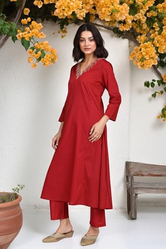 W for Woman Deep Floral Printed Metallic Embroidered Flared Woven Kurta with Straight Pant and Jacquard Dupatta Set - Red (WS13301-224416-3XL)