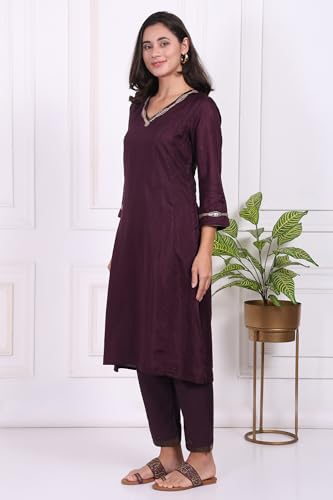 W for Woman Maroon Embroidered Silk Straight Kurta, Pants and Dupatta Set - (WS13298-224278-M)