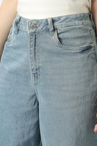 Women Light Blue Light Wash Jeans