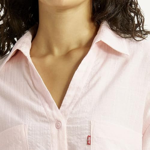 Levi's Women's Solid Regular Fit Shirt