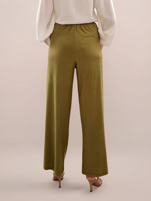 Zink London Women's Green Solid Full Length Trouser