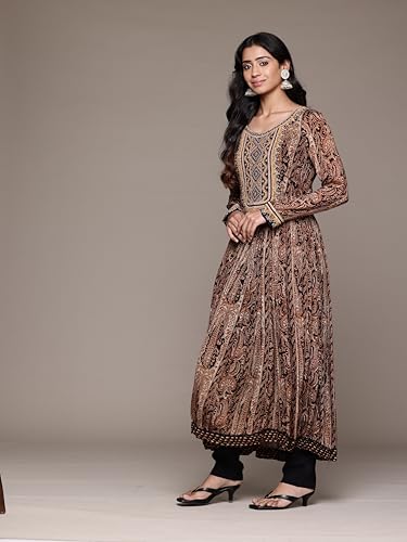 Blue Meraki Border Kurta With Churidar And Dupatta