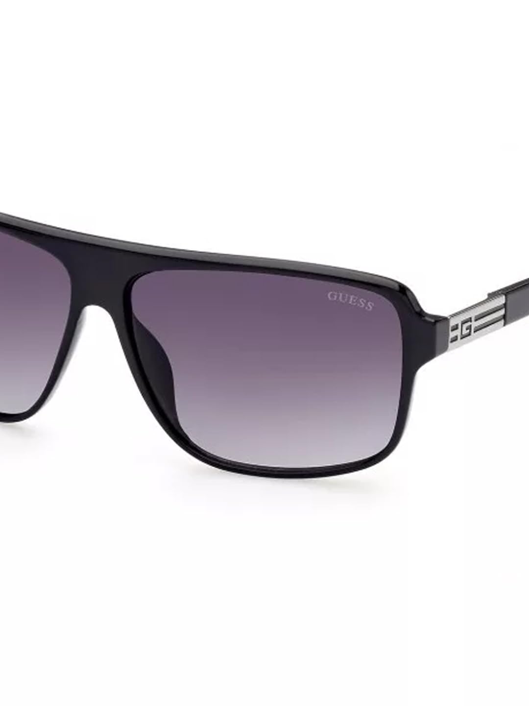 Guess | 100% UV protected | Gradient | large | Men | Cat Eye | Frame: Black Polycarbonate | Lens: Grey Polycarbonate