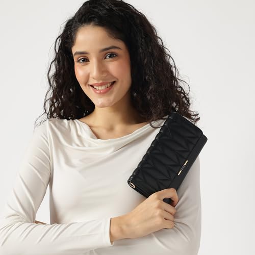 Fastrack Zenith Women's Quilted Clutch | Detachable Chain, Card & Cash Slots, Magnetic Flap | Evening Clutch