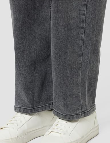 Styli Men Grey Wash Wide Leg Jeans with Whiskers