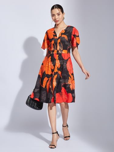 Latin Quarters Women Black V-Neck Short Sleeve Printed A-Line Dress for Casual Wear