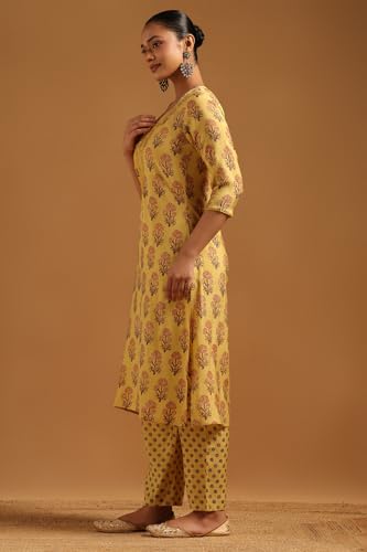 Soch Womens Yellow Muslin Botanical Embroidered Kurta Set