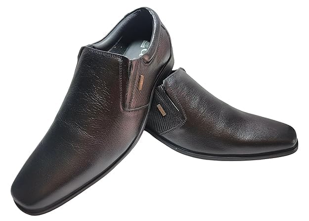 Red Chief Men's Classic Slip-on Leather Dress Shoes, Black, Formal Business Loafers with Textured Surface (UK Footwear Size System, Adult, Men, Numeric, Medium, 8)