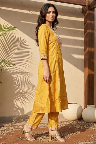 W for Woman Yellow Floral Embroidered Straight Kurta with Pant and Dupatta Set - (WS13092-224075-M)
