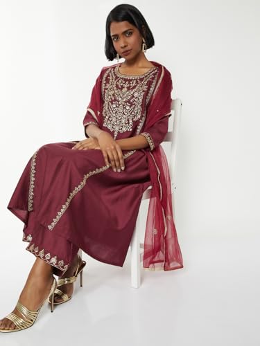 Max Women Embroidered A-line Kurta Set (Red_S)