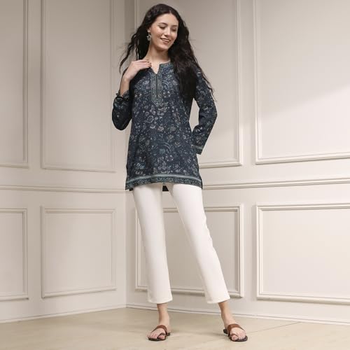Biba Women Indigo Polyester Straight Printed Kurti_38
