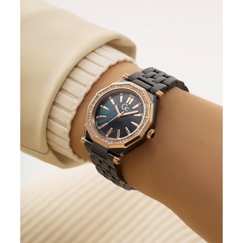 GUESS Collection Gleam Black Round Dial Analog Women's Watch - Z59002L2