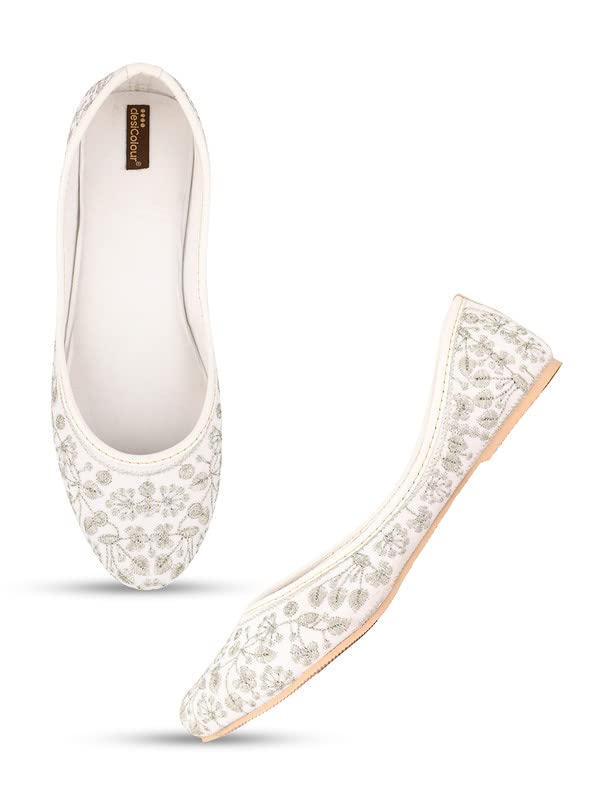 DESI COLOUR Mojari Punjabi Jutti for Women Ethnic Footwear- Floral Full Emb (White, Numeric_7)