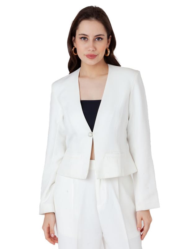 Zink London Women's White Solid Fitted Blazer