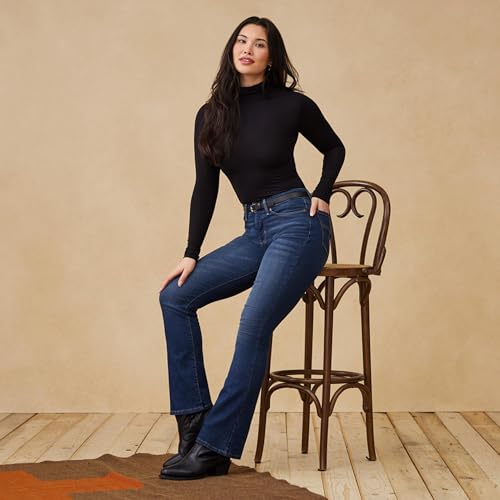 Signature by Levi Strauss & Co. Gold Women's Totally Shaping Bootcut Jean Totally Shaping Bootcut Jean, Blue Laguna, 14 M