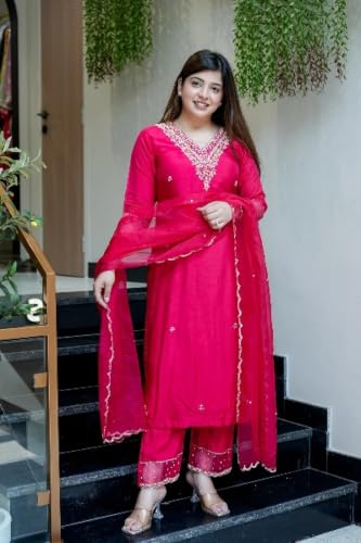 Women's Chanderi Embroidered Kurta Set With Dupatta And Pant