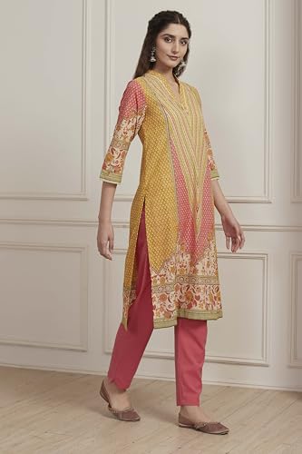 Biba Women Yellow Cotton Printed Straight Kurta_46