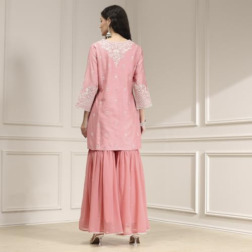 Biba Women Light Pink Cotton Silk Embroidered Straight Suit Set_40
