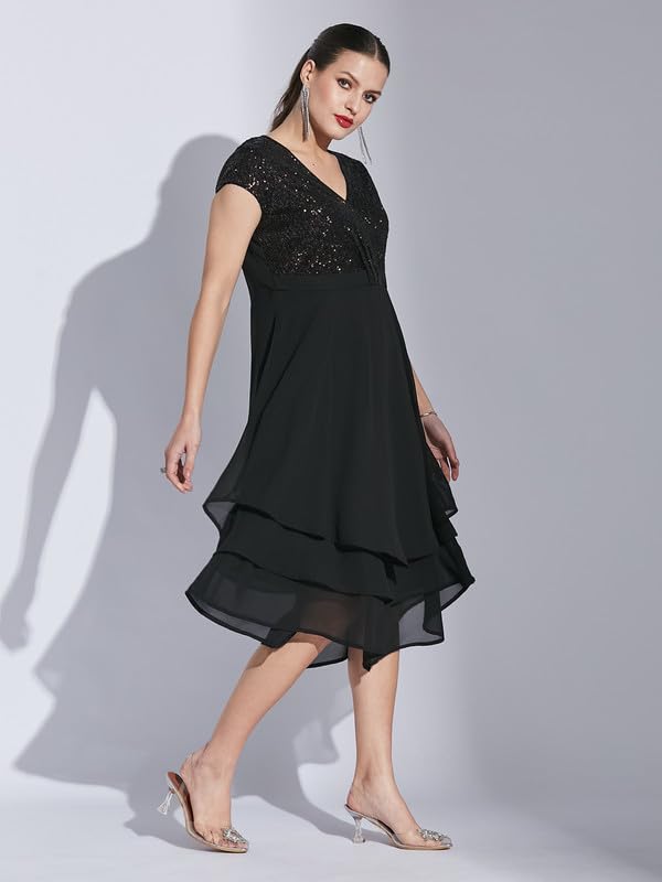 Latin Quarters Women Black V-Neck Cap Sleeve Solid Dress_L