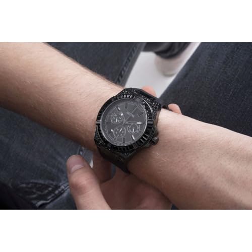 Guess Black Round Dial Analog Men's Watch - GW0208G5M