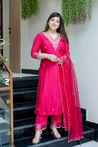 Women's Chanderi Embroidered Kurta Set With Dupatta And Pant