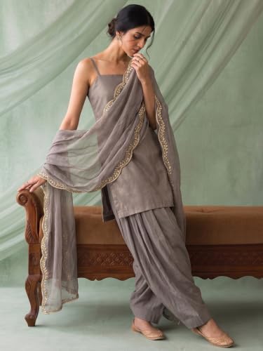 Varanga Women Solid Kurta Set with farsi salwar