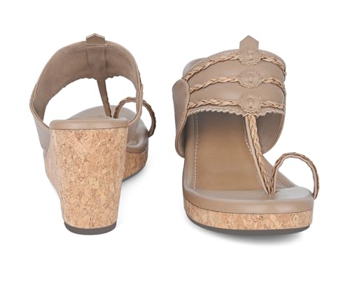 LOUIS STITCH Women's Fashion Wedge Heel Sandals | Toe Ring Style Beige Wedges for Ladies | LSOF-LDWH-TRETBG| (UK-4)