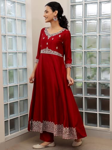 Libas Women's Silk Blend Kurta Sets (48557R