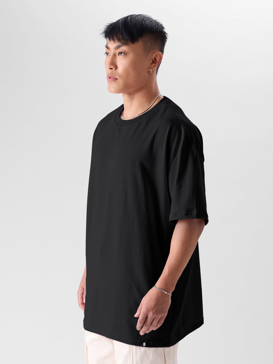 The Souled Store Original Solids: Black (Oversized) Men Oversized T-Shirts