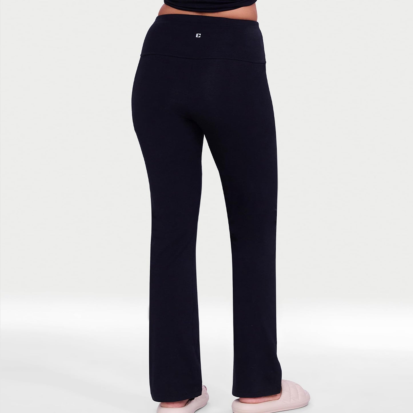 Enamor All Day Bootcut Pants – High-Waist, Wide-Leg Comfort with Functional Pockets - E408