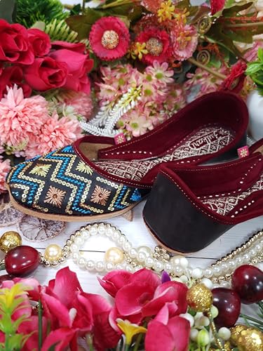 Fulkari Women Black Sisa Gold Multi Casual Genuine Soft Leather Jutis | Bite and Pinch Free Juttis | Punjabi Jutti | Girl's Office Flat Ladies Mojari | dailywear Ethnic Juti | 41