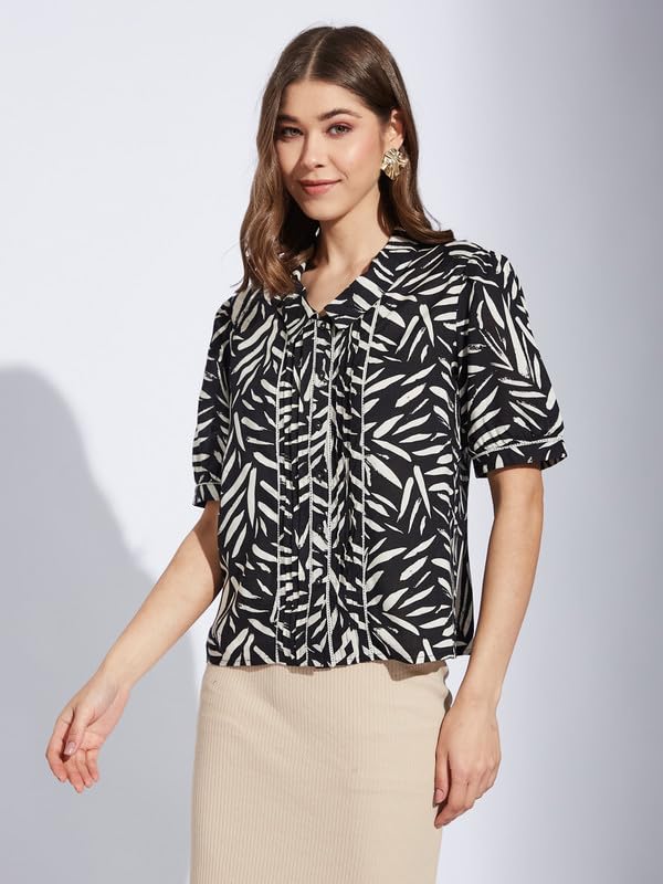 Latin Quarters Women Black Collar Neck Half Sleeve Printed Shirt Blouse_S