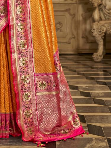 AKHILAM Women's Mustard Silk Blend Ethnic Motif Printed Saree With Unstitched Blouse (CHNDNA508_RW)