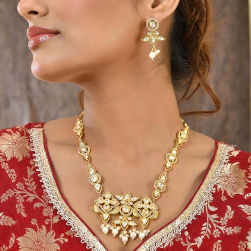 VOYLLA Panchhi Pakhee Statement Pendant Set|Women Necklace Sets|Short Necklace Sets For Women|Kundan Necklace Sets For Women|Wedding|Festive|Party|Birds|American Diamond|Gift For Her|