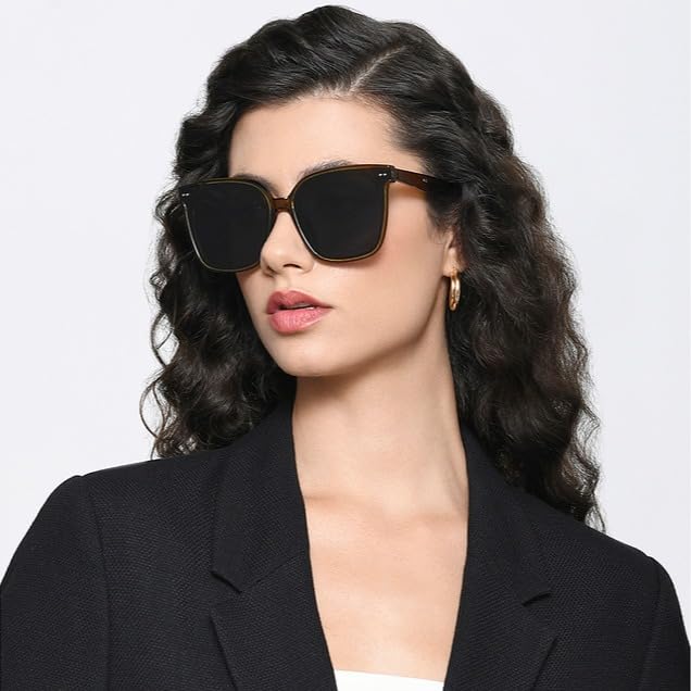 VINCENT CHASE EYEWEAR By Lenskart | Green-Grey Full Rim Square | Stardust | Branded Latest And Stylish Sunglasses | Polarized And 100% Uv Protected | For Women | Large | Vc S16913