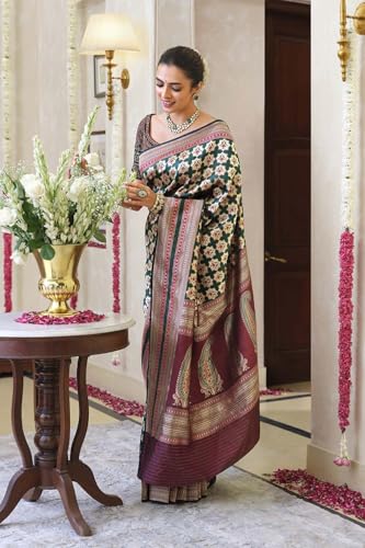 Taneira Women Darkgreen Pure Silk Brocade Banaras Saree With Unstitched Blouse Piece (SAIH04AC5696-Dark Green)