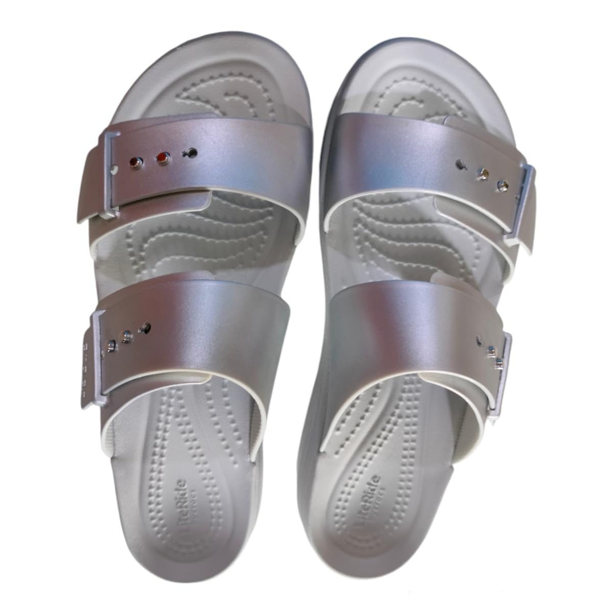 Crocs Women Brooklyn Buckle Metallic Silver Argent UK 8 (W10) (209719-040)