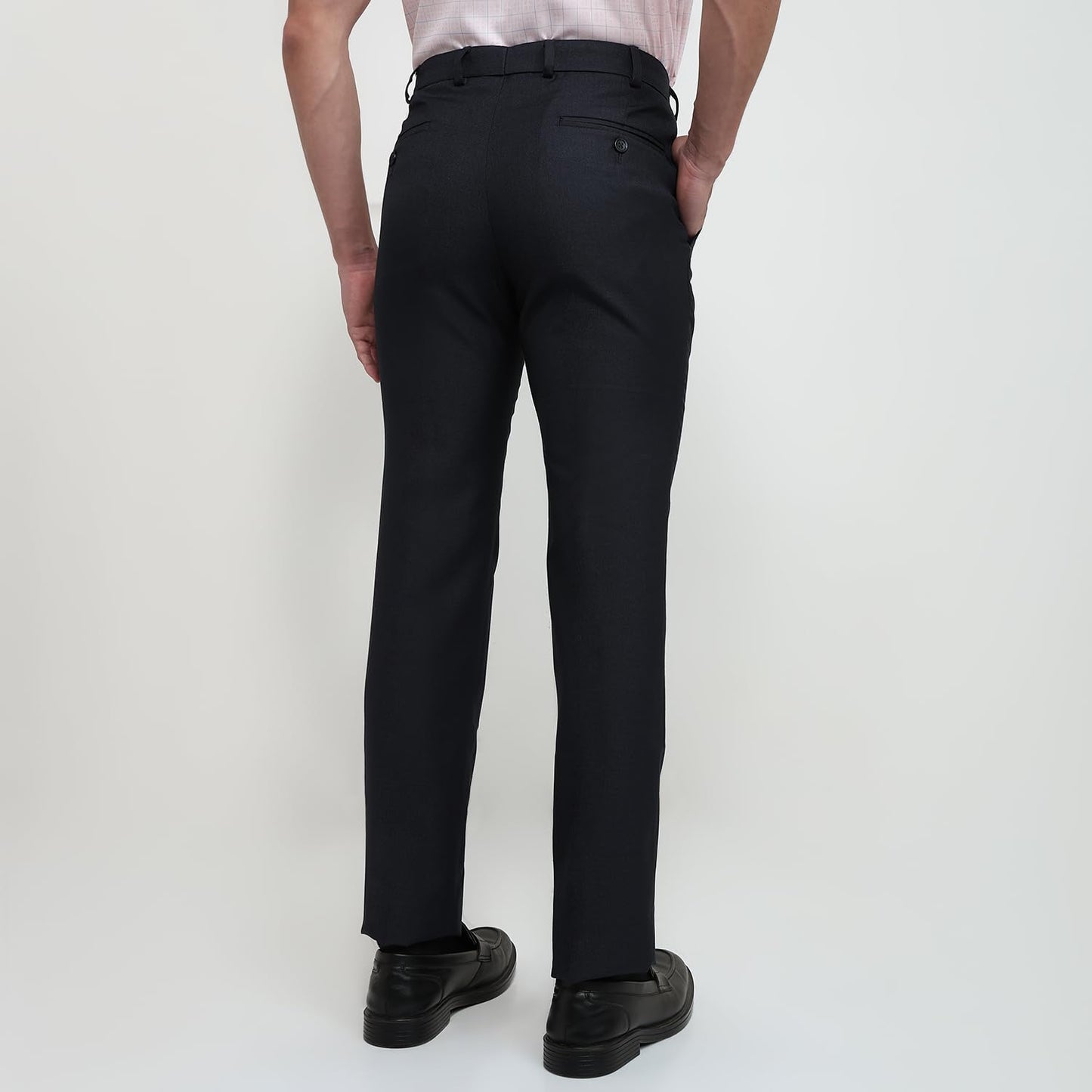 Park Avenue Men Slim Fit Solid Pattern Poly Viscose Blend Flat Front Formal Trouser Blue