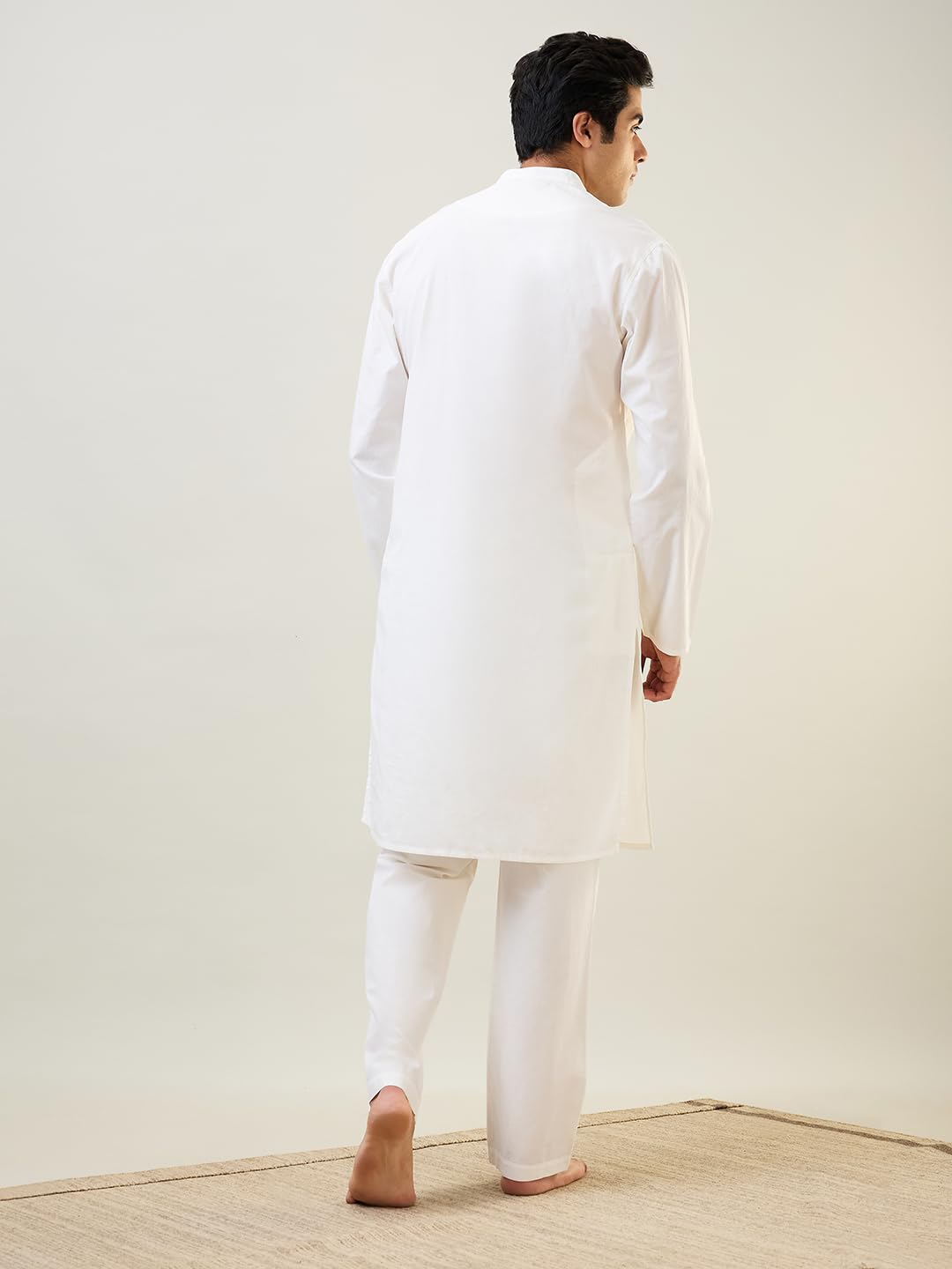 Raymond Sleepz Men Comfort Fit Solid Pattern Pure Cotton Mandrin Collar Sleepz Kurta Set (Size: L)-AEUC00013-F1