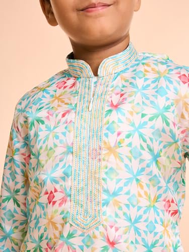 Manyavar Boys Satin Floral Jaal Printed Kurta Pyjama Set (Light Mid Green,2-3Y)