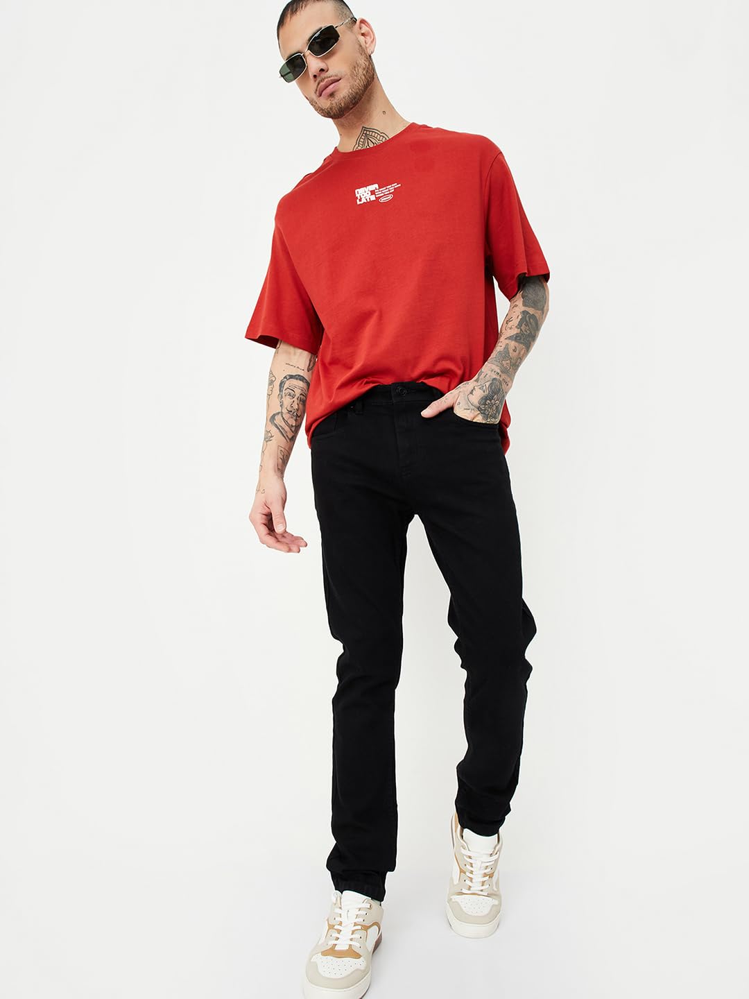 Max Men's Slim Fit Solid Cotton Blend Jeans Black