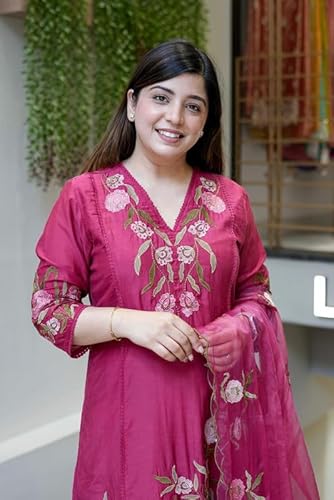 AVYUKTHA | Women’s Embroidered Kurta Set with Pyjamas & Dupatta | Ethnic Suit for Festive, Casual & Daily | Pink | Size- XL