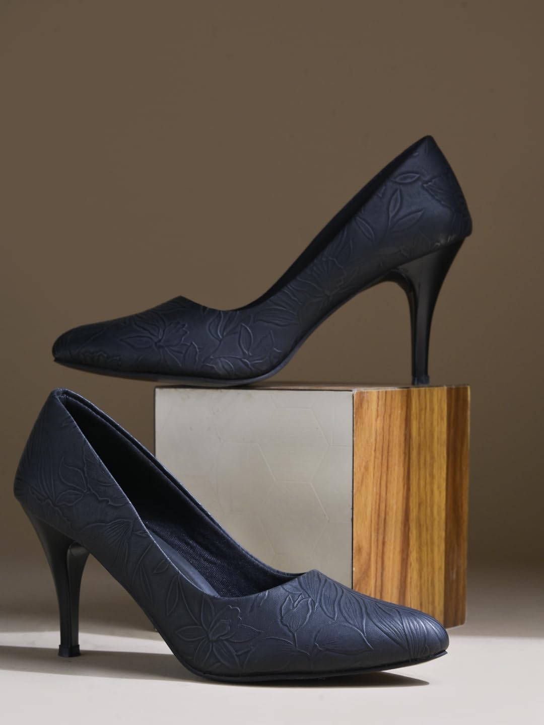 Shoetopia Classy Black Pointed Toe Pumps for Women & Girls /EU40