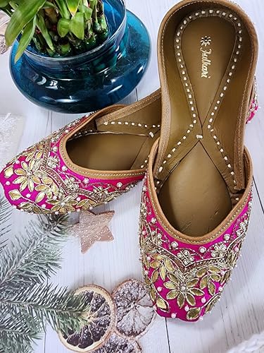 Fulkari Women's GottaPatti Magenta Gold Soft Leather Embroidered Jutis | Bite and Pinch Free Jutti | Punjabi Formal Juttis | Girl's Wedding Flat Ladies Mojari | Formal Ethnic Juti | 36