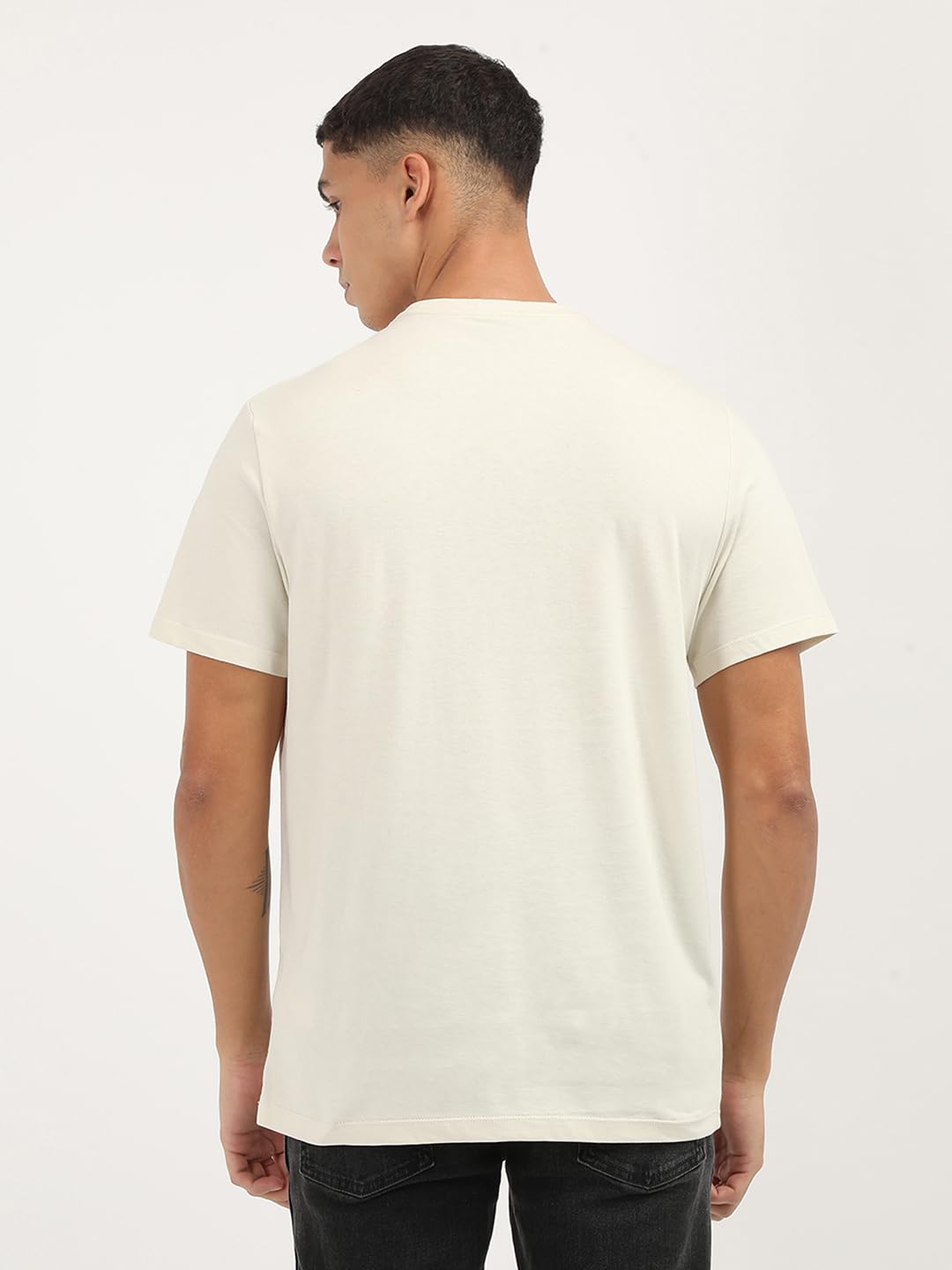 Calvin Klein Jeans Men's Regular Fit T-Shirt (A4-40IC818100 White