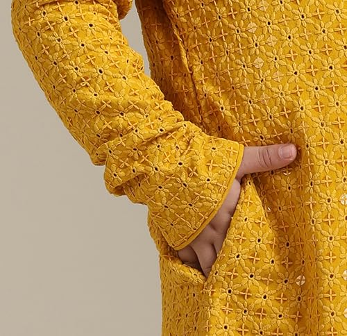 Manyavar Boys Viscose Sequined Kurta Pyjama Set (2pcs)(10-12 years)