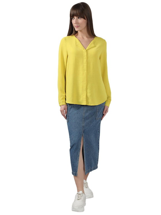 VERO MODA Women's Solid Regular Fit Shirt