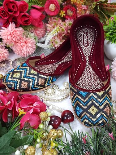 Fulkari Women Black Sisa Gold Multi Casual Genuine Soft Leather Jutis | Bite and Pinch Free Juttis | Punjabi Jutti | Girl's Office Flat Ladies Mojari | dailywear Ethnic Juti | 41