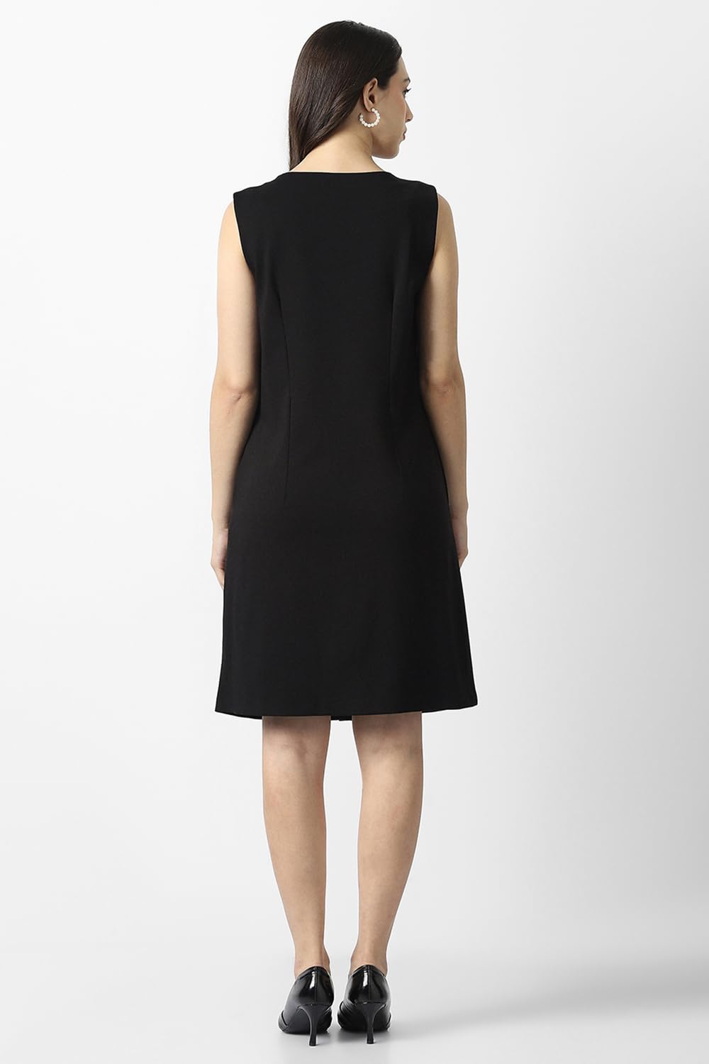 Van Heusen Women's Rayon Modern Above The Knee Dress