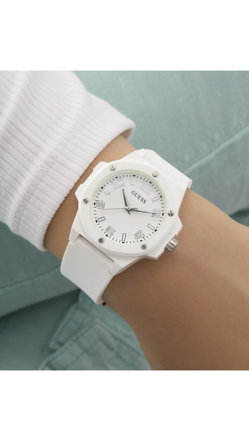 Guess Mini Hype 34 mm White Dial Analog Women Watch- GW0880L3